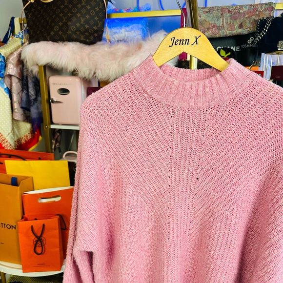 NWT Halogen Pink Long Sleeve Cable Knit Sweater Size Medium - Picture 4 of 7